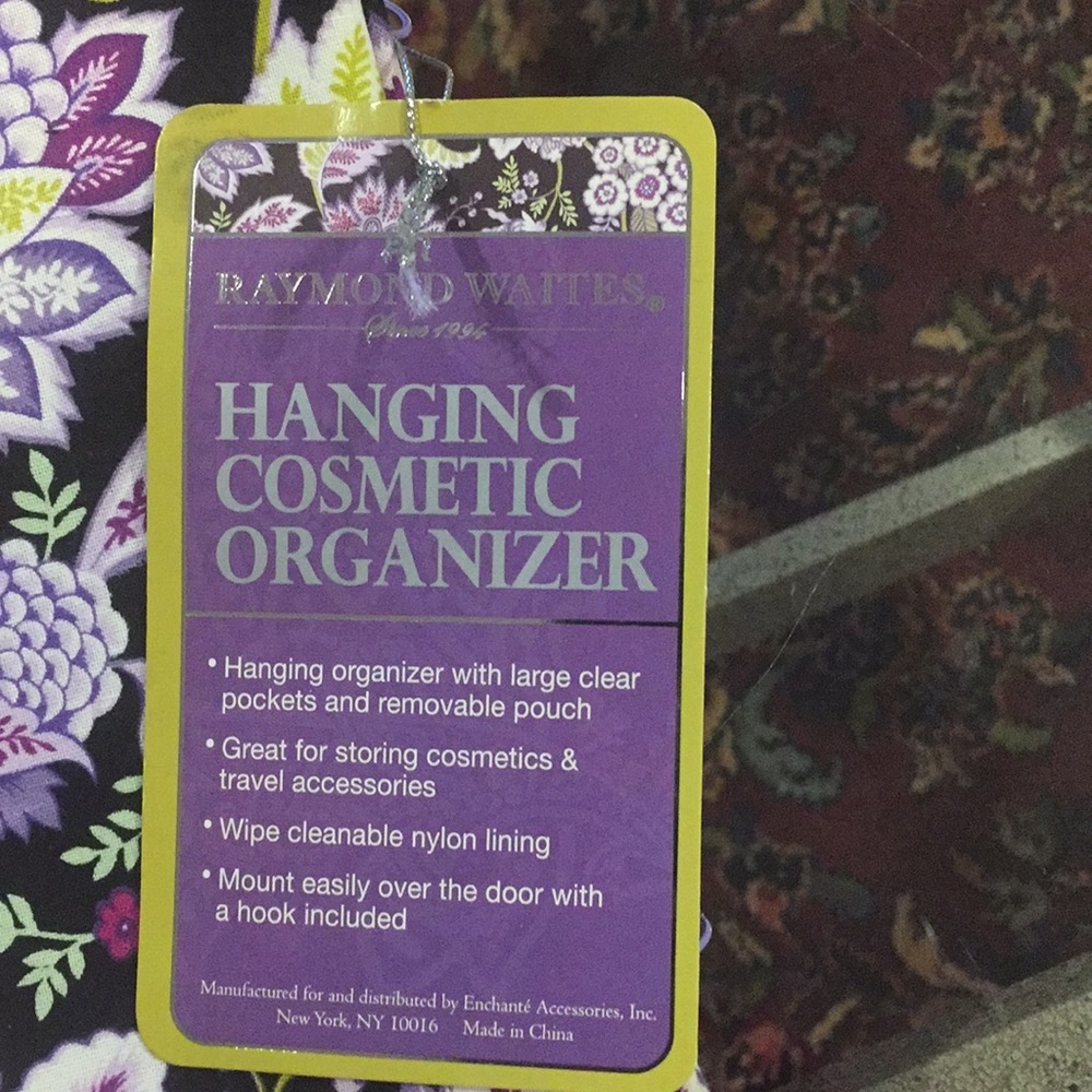 Hanging Cosmetic Organizer - Picture 2 of 5